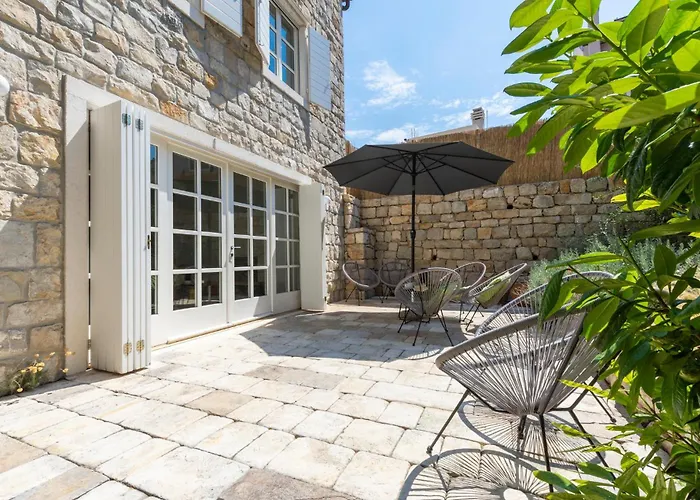 Dom wakacyjny Stunning In With Sauna